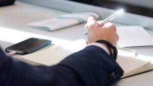 Contoh Soal Essay Ujian Profesi Advokat - Peradi