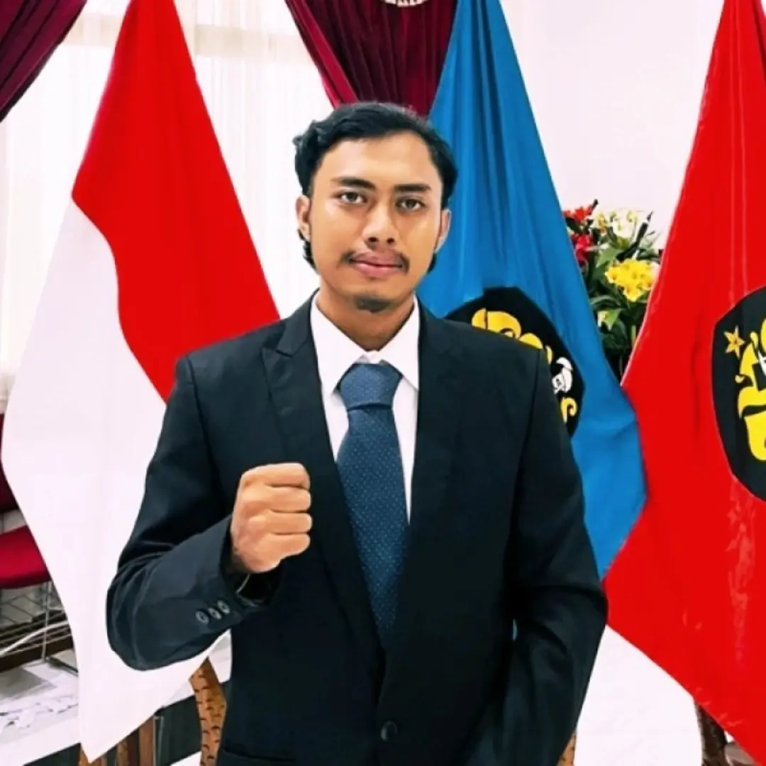 Dwi Wulan Romadhon, S.H.